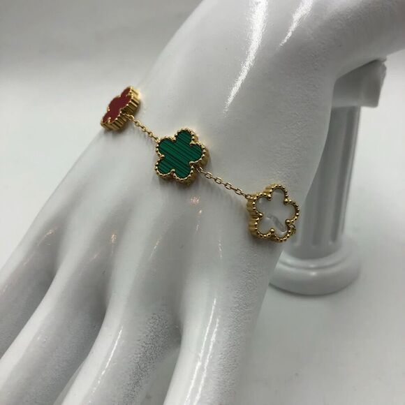 18K Gold Plated Women's Flower Bracelet Hypoallergenic Waterproof Non Tarnish - Picture 5 of 12